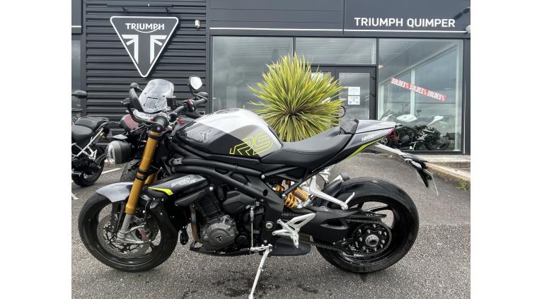 TRIUMPH SPEED TRIPLE 1200 RS